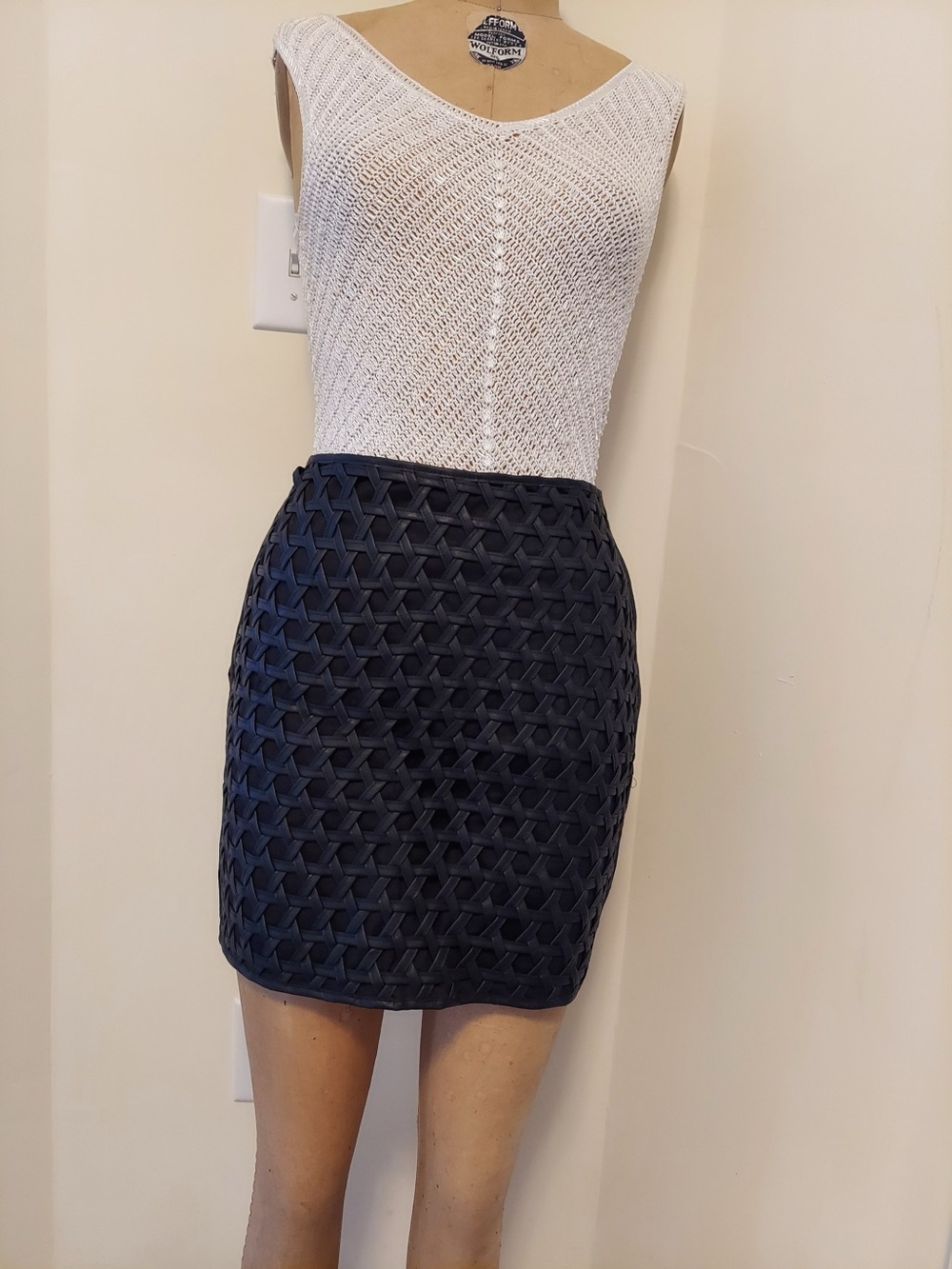 Kaii Black Faux Leather Basketweave Pencil Skirt